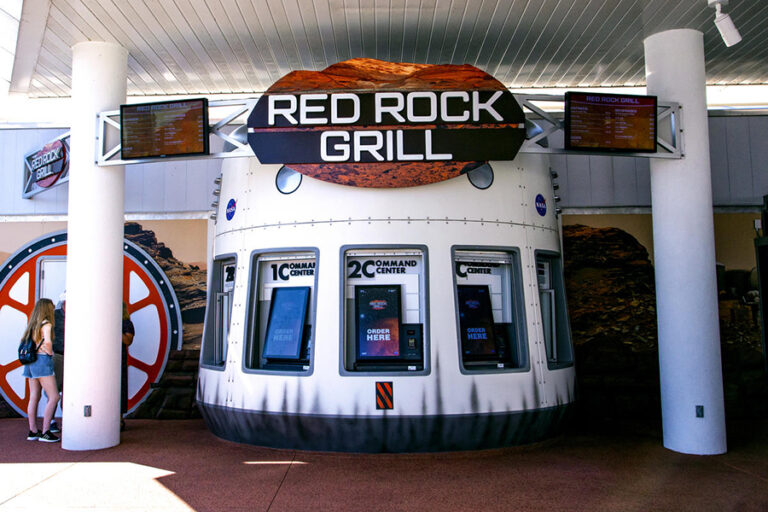 Restaurants & Food